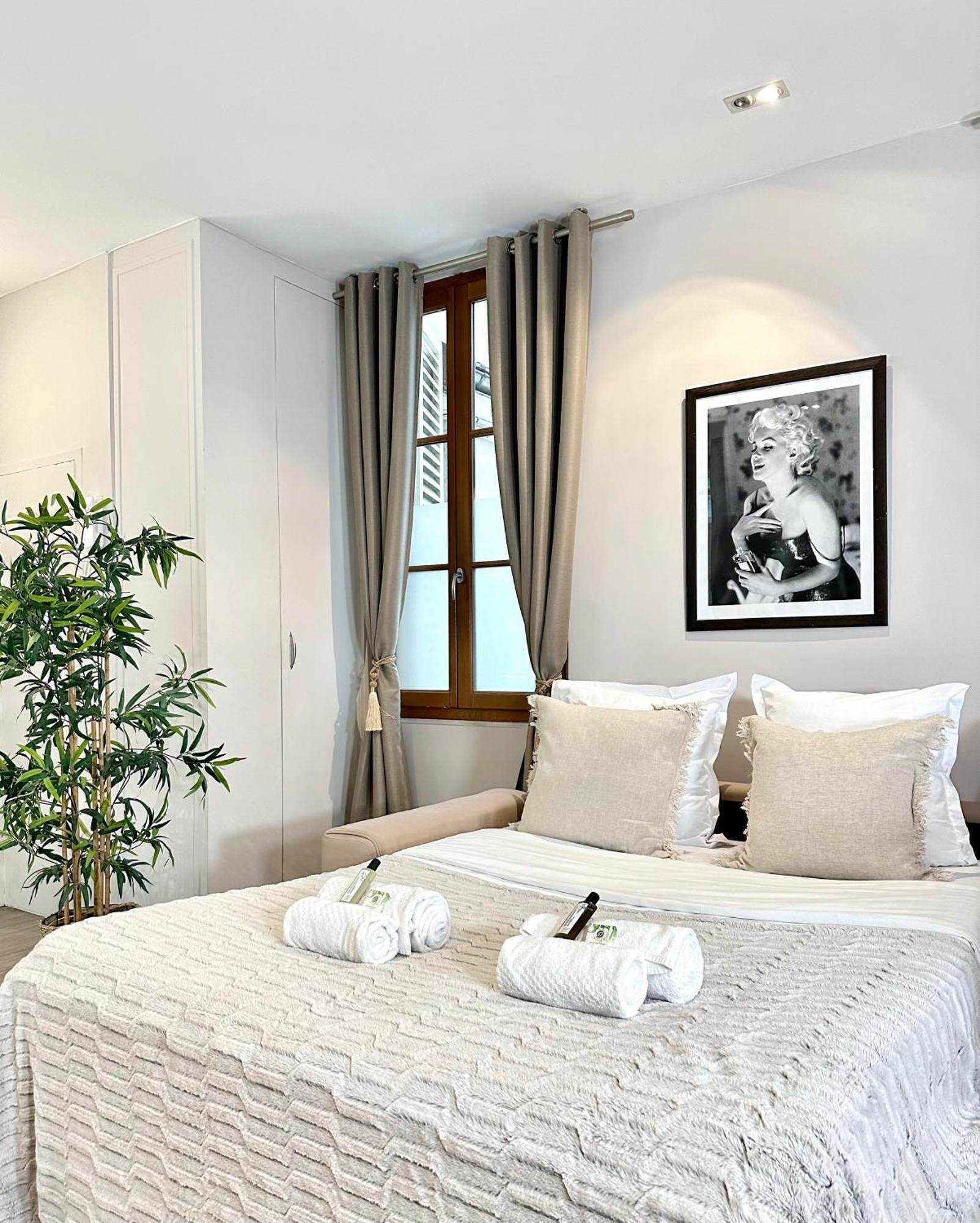 דירות פריז Luxurious Flat In Saint-Germain-Des-Pres מראה חיצוני תמונה
