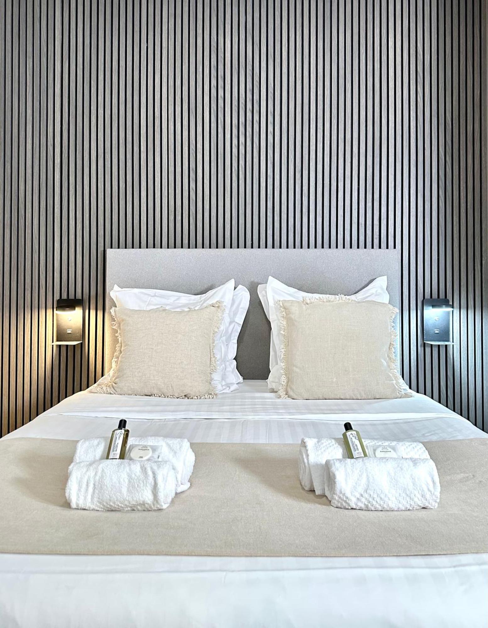 דירות פריז Luxurious Flat In Saint-Germain-Des-Pres מראה חיצוני תמונה