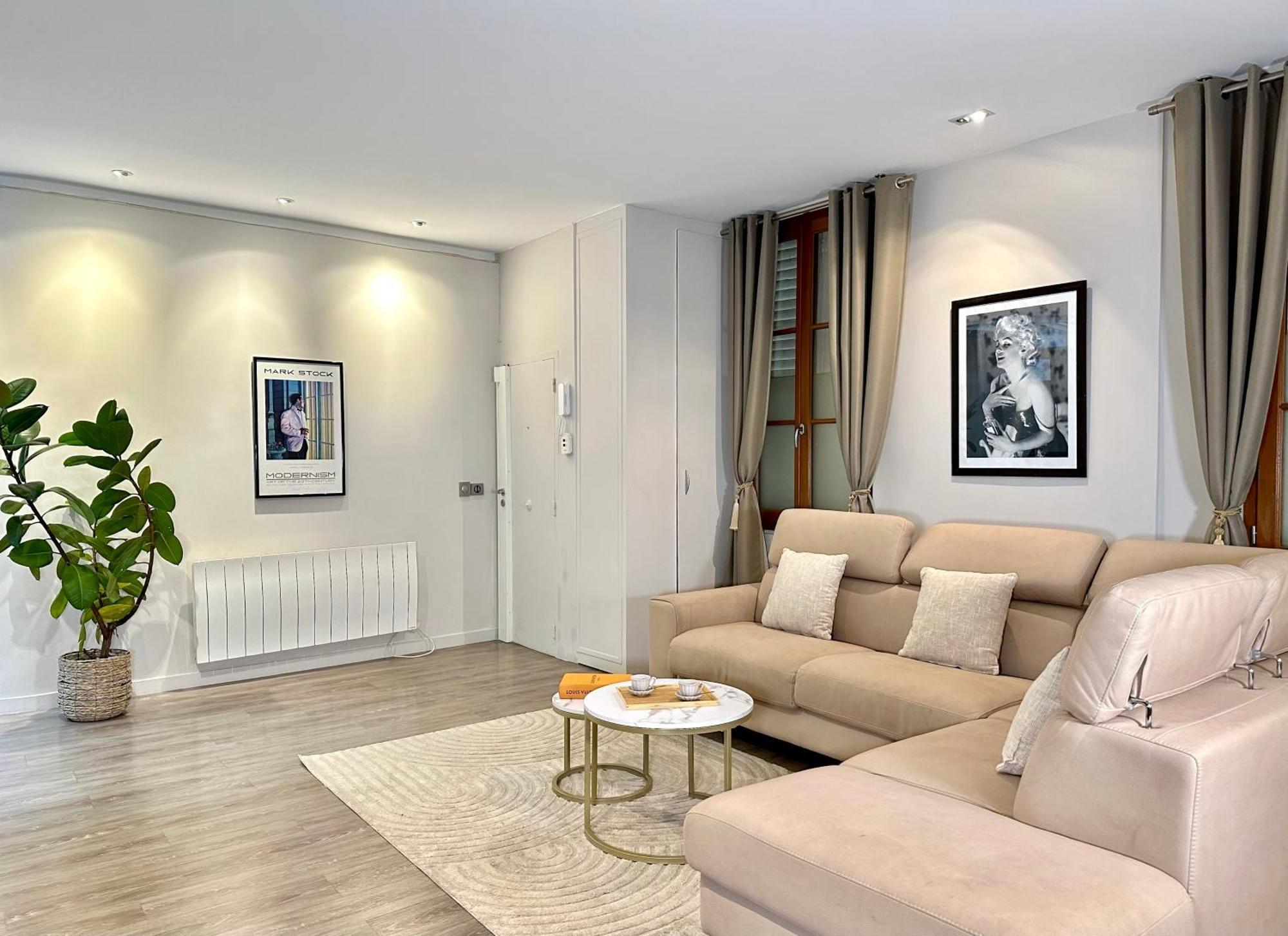 דירות פריז Luxurious Flat In Saint-Germain-Des-Pres מראה חיצוני תמונה