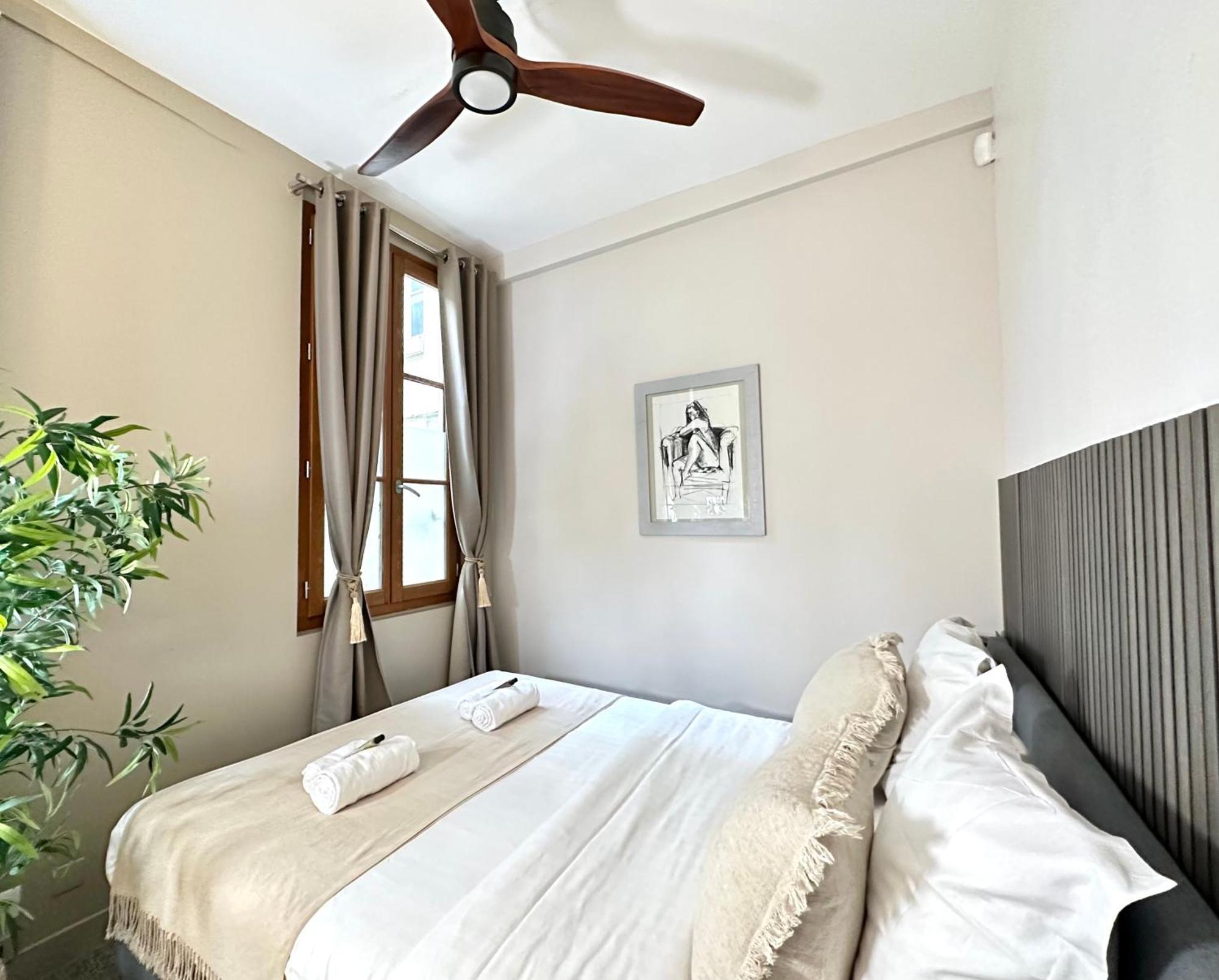 דירות פריז Luxurious Flat In Saint-Germain-Des-Pres מראה חיצוני תמונה